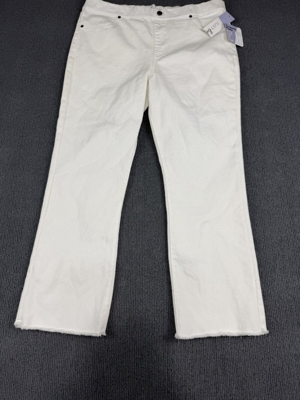 Just Be Womens White Cropped Flare Raw Hem Jeans L NWT